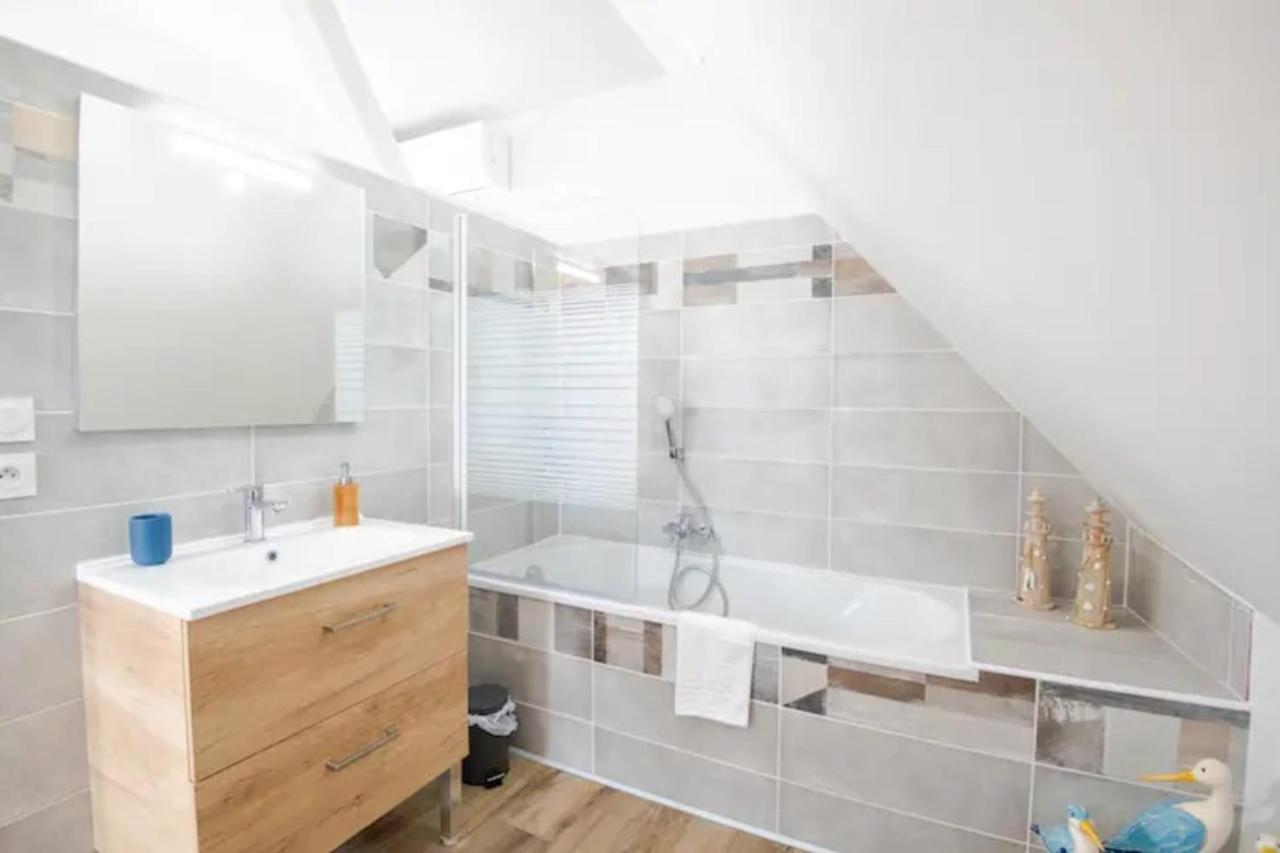 Comfortable Air-Conditioned T3 In The Heart Of Amboise With Parking Space Экстерьер фото