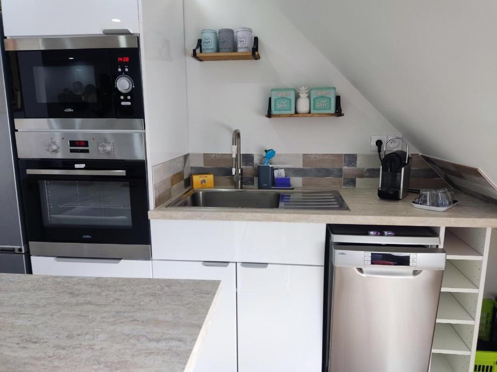 Comfortable Air-Conditioned T3 In The Heart Of Amboise With Parking Space Экстерьер фото