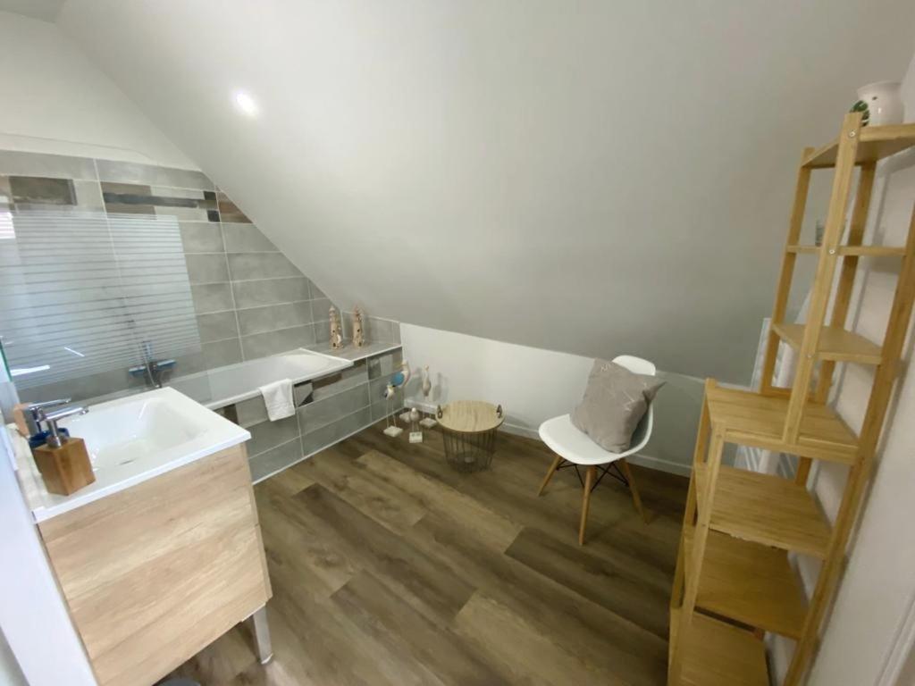 Comfortable Air-Conditioned T3 In The Heart Of Amboise With Parking Space Экстерьер фото
